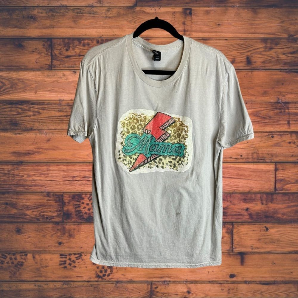 5 for $25🔥Large Anvil by Gildan Cheetah Print MAMA Lighting Grey T-Shirt‎